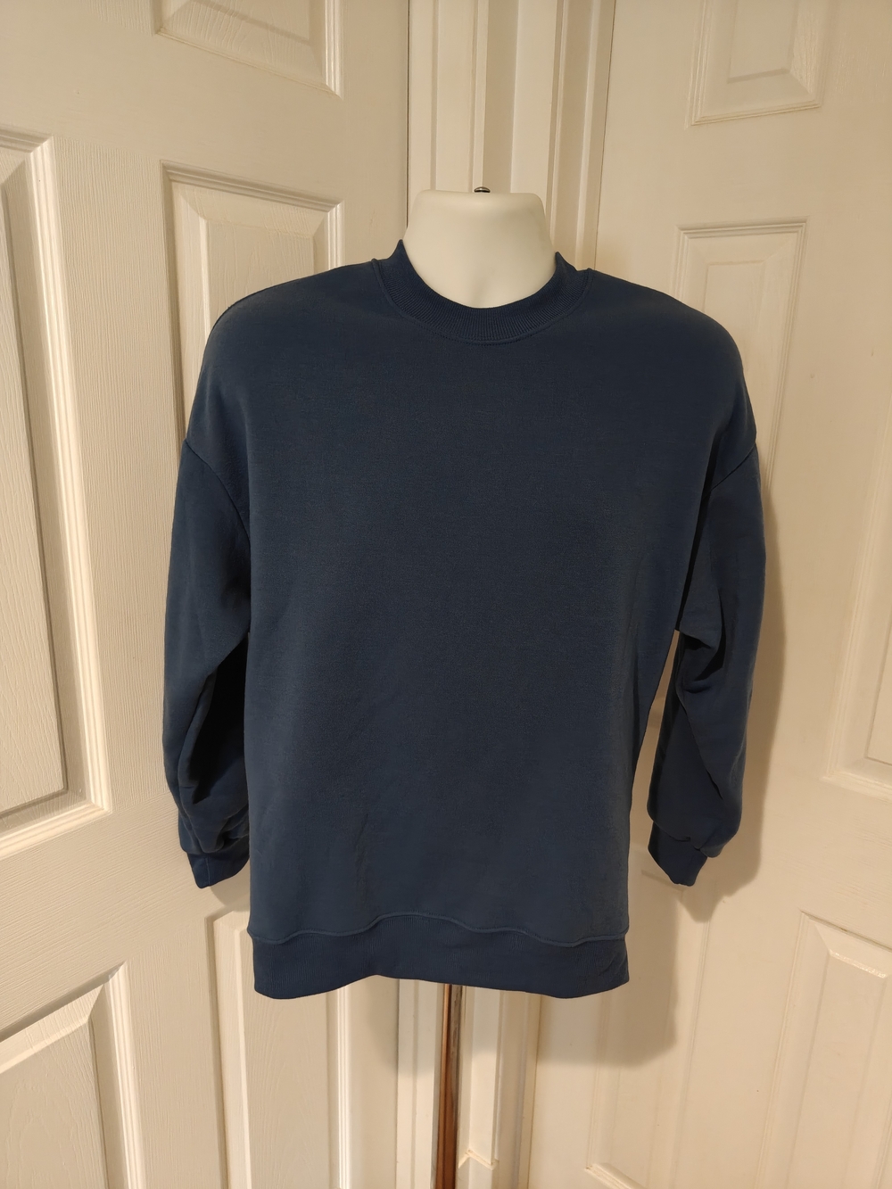 Unbranded Navy Blue Crewneck Sweatshirt Small Blank Pullover Sweater
